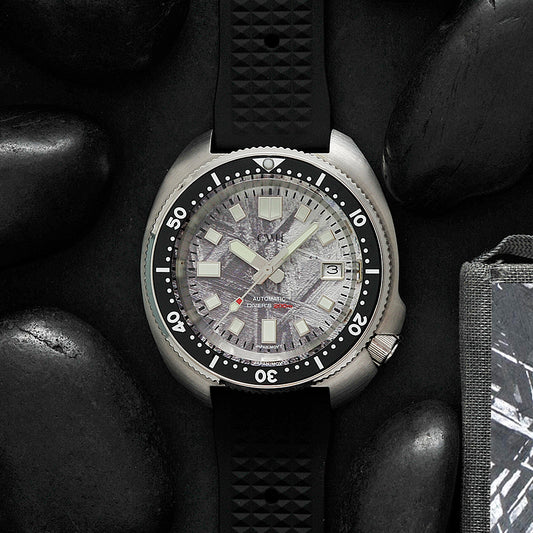 Stellar Slate - CWH Date Display Stainless Steel Rubber Strap Diver’s Automatic Watch CH-MOD-M12