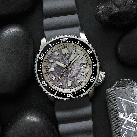 Astral Shadow - CWH Date Display Stainless Steel Rubber Strap Diver’s Automatic Watch CH-MOD-M15