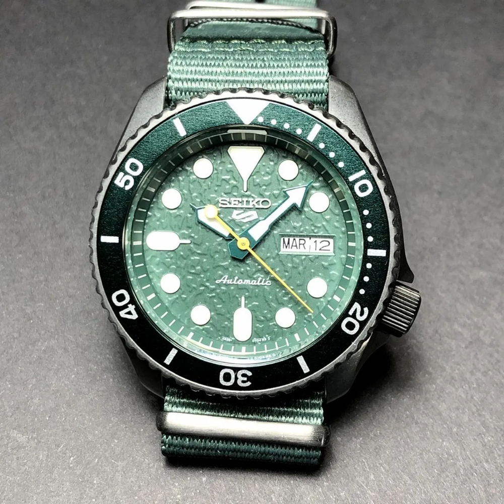 Seiko 5 Sports Green Dial & Nylon Strap Men Watch SRPD77K1